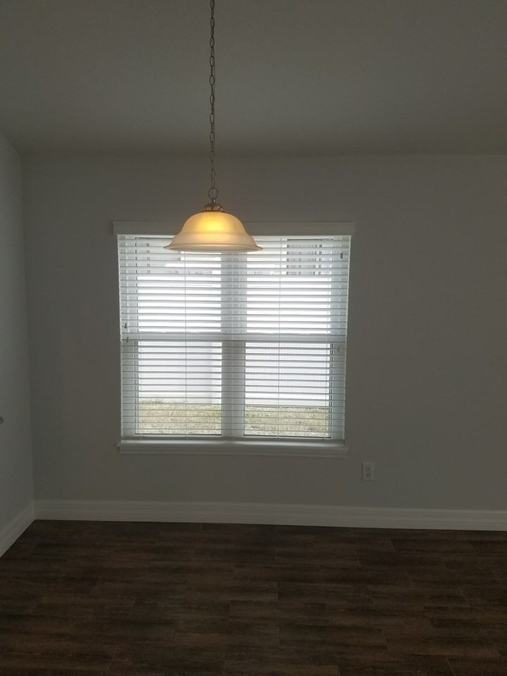 546 Conure Street - Photo 5 of 13