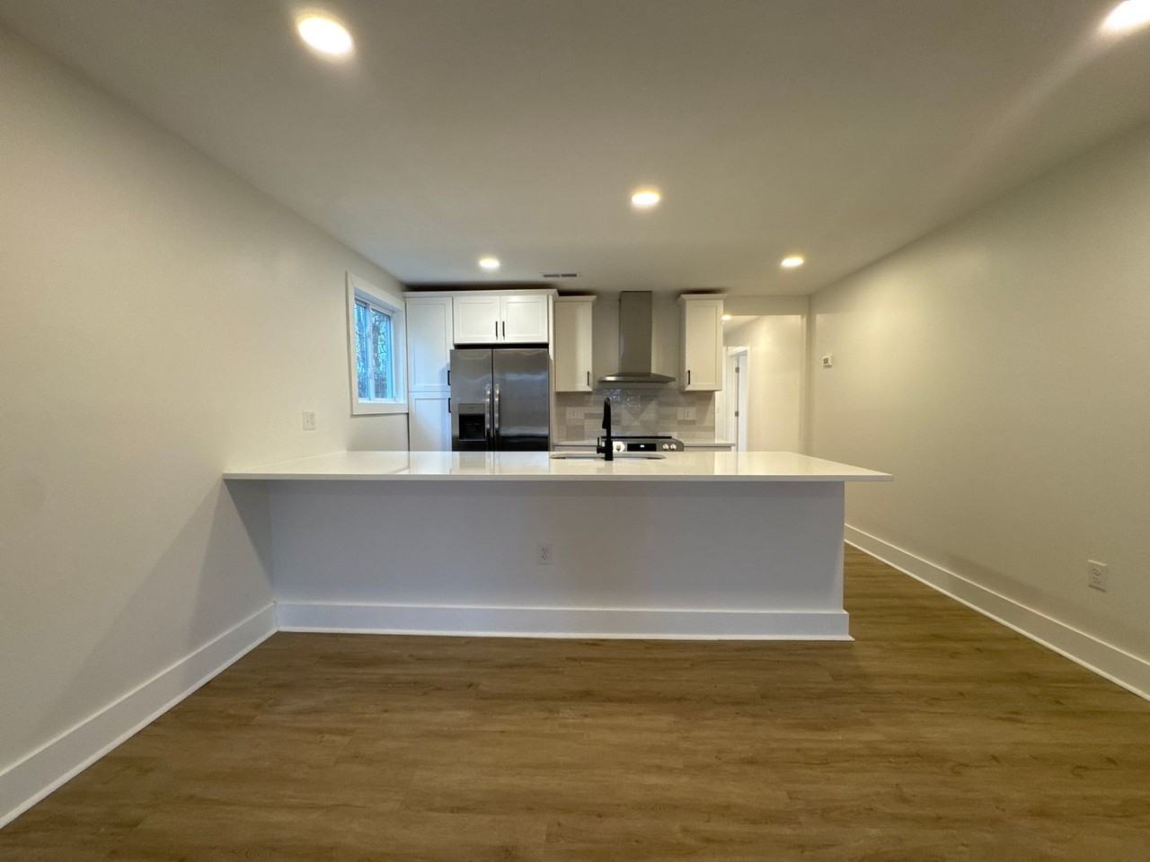 1224 Joseph Ave - Photo 5 of 28