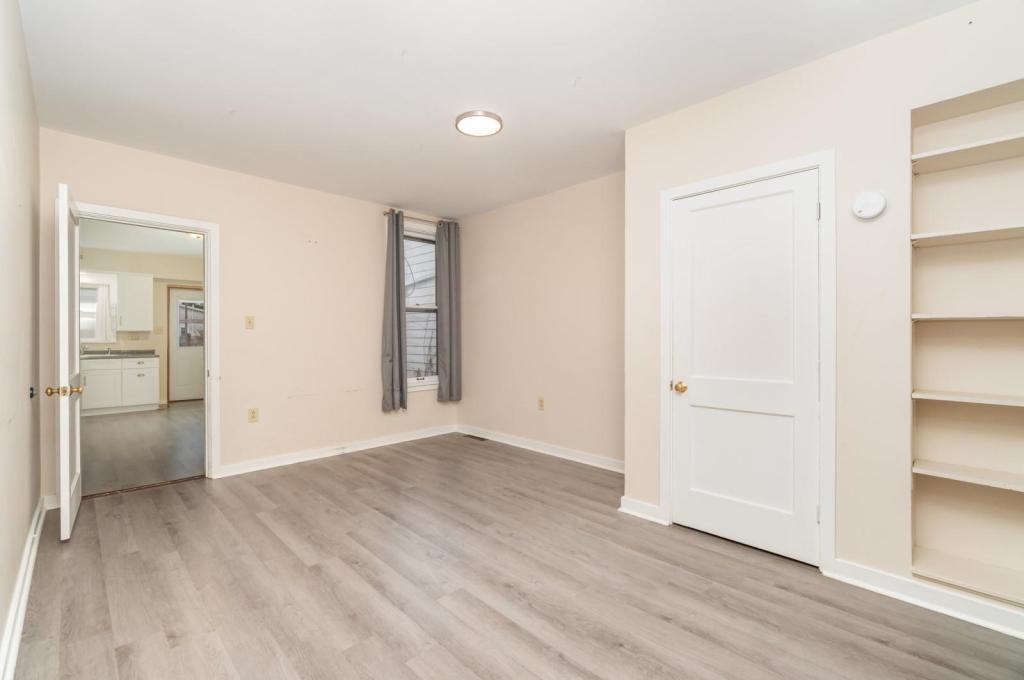 602 West Louther Street - Photo 4 of 16