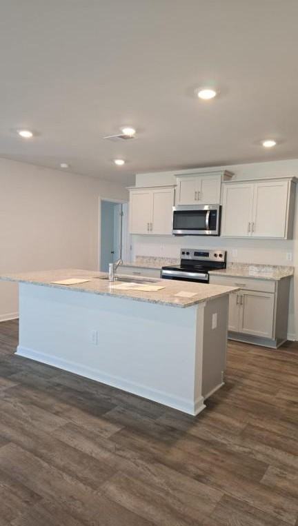 2180 Monk Dr - Photo 3 of 20