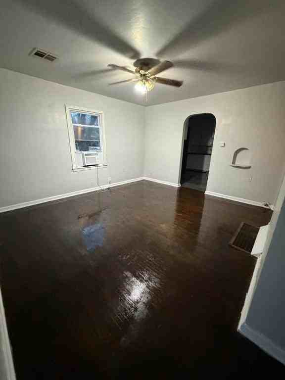 1216 North 6th Street - Photo 2 of 8