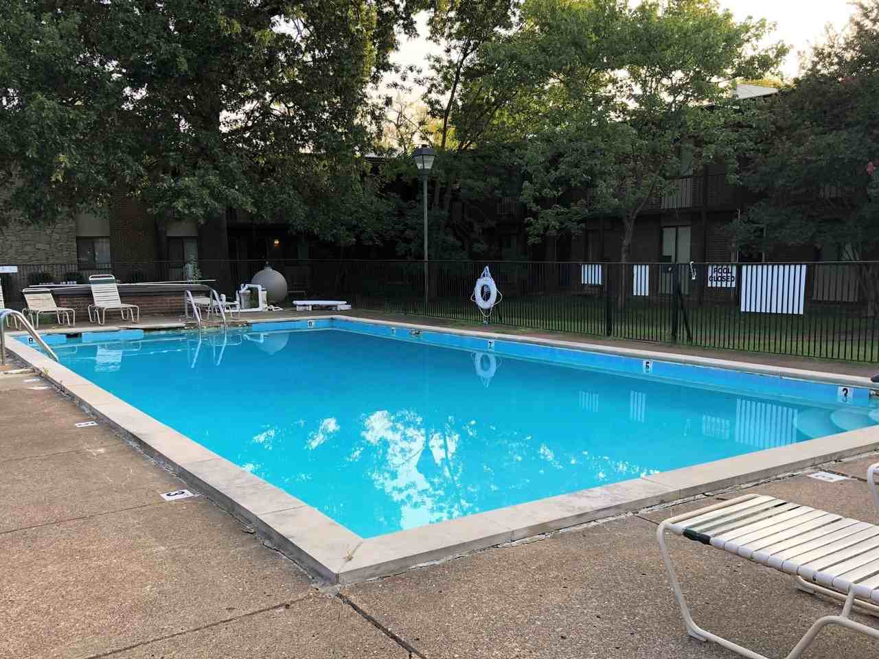 2134 Fairfax Ave #E6