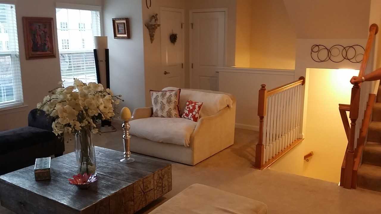 22886 Chestnut Oak Ter #1 - Photo 4 of 12