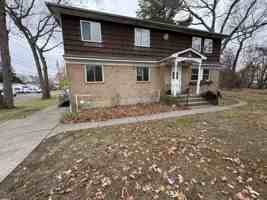 featured image of 4 Canary Place