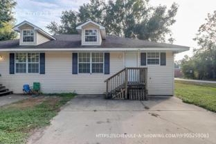 124 30th 1/2 Street #A - Photo 1 of 1