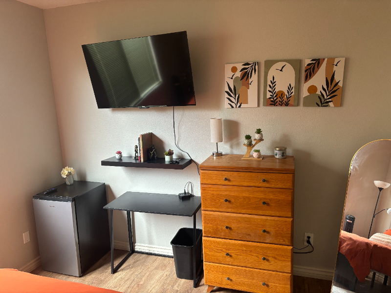 4760 Sandalwood Way - Photo 3 of 14