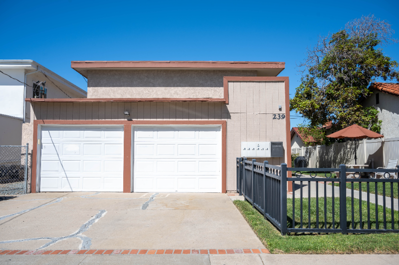 239 G St #B - Photo 6 of 17