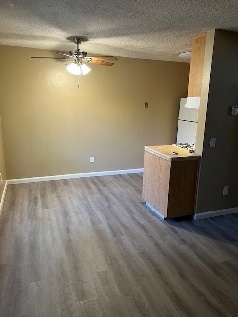 239 G St #B - Photo 7 of 17