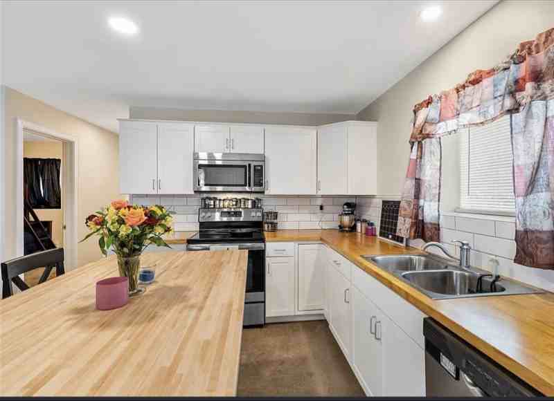 6606 Kirkville Road - Photo 3 of 17