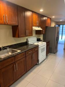 1130 65th Street #8 - Photo 4 of 11