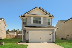 featured image of 118 Chaffseed Cir