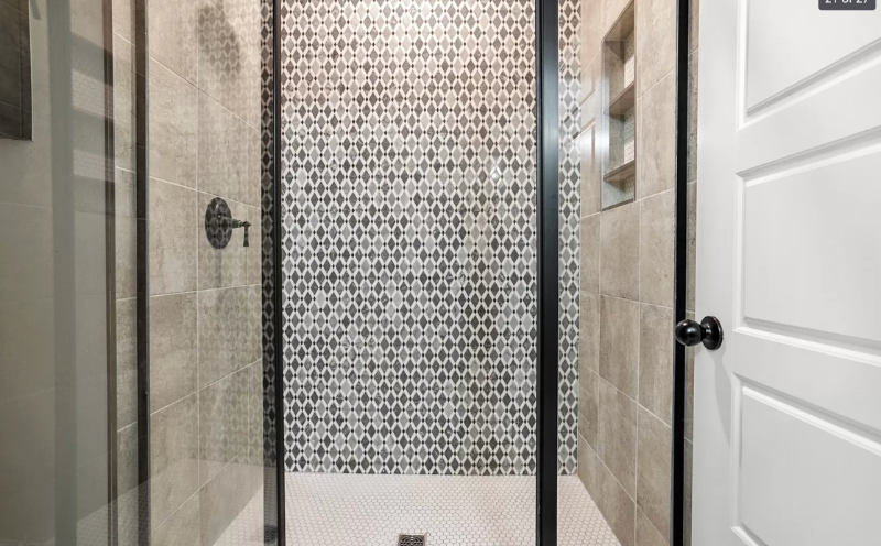 121 S Cedar Ave - Photo 3 of 14