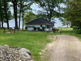 featured image of 16558 Donnell Lake Street