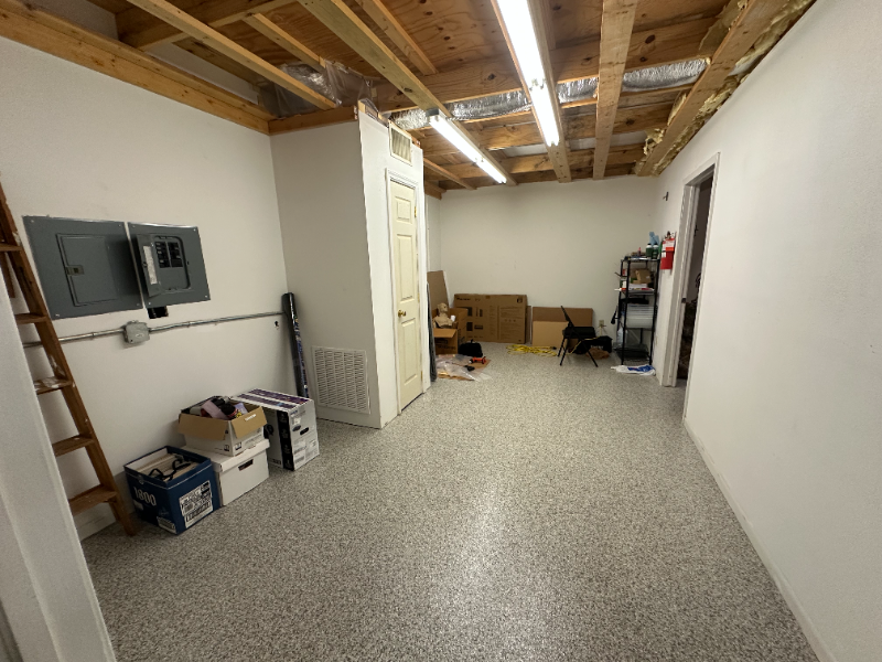 2221 West Loop Street #106 - Photo 7 of 8