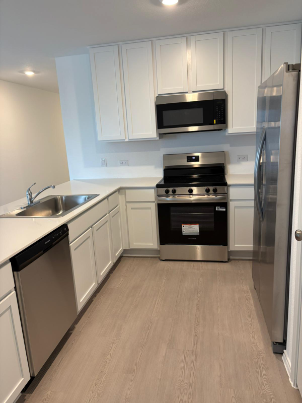 1907 Bear Grass Ridge Rd - Photo 3 of 10