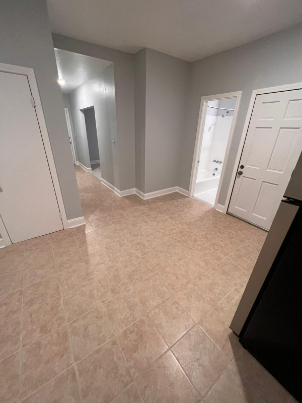 218 Sherman Avenue #3