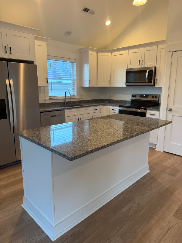 213 W Palmetto St #A - Photo 3 of 16