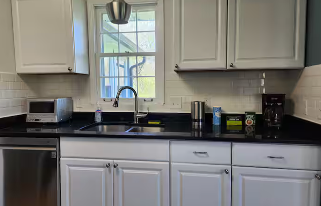 1725 Hudson Road - Photo 2 of 19