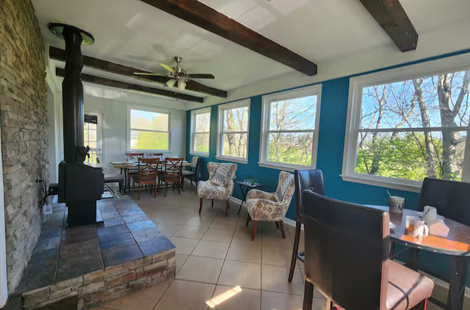 1725 Hudson Road - Photo 5 of 19