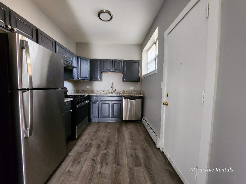 5645 W Washington Blvd #3 - Photo 5 of 13