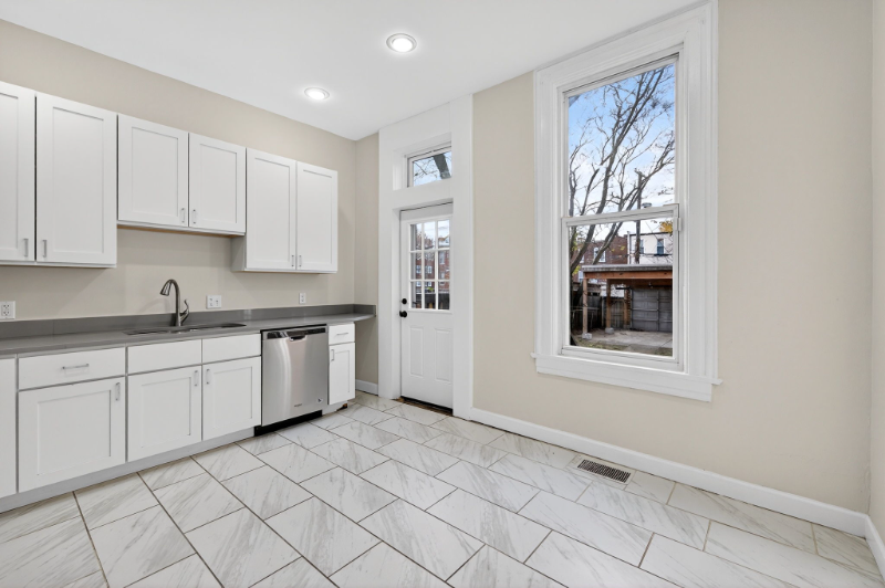 2710 Geyer Avenue - Photo 7 of 20