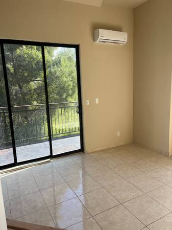 1130 65th Street #A - Photo 4 of 8