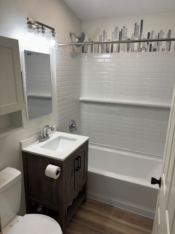 602 5th St Nw #1 - Photo 3 of 6