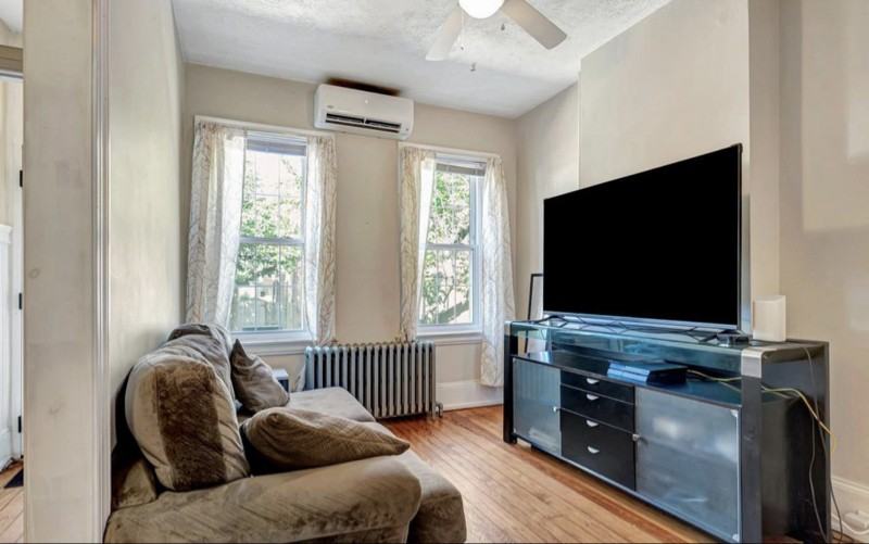 1230 Tatnall Street - Photo 2 of 20