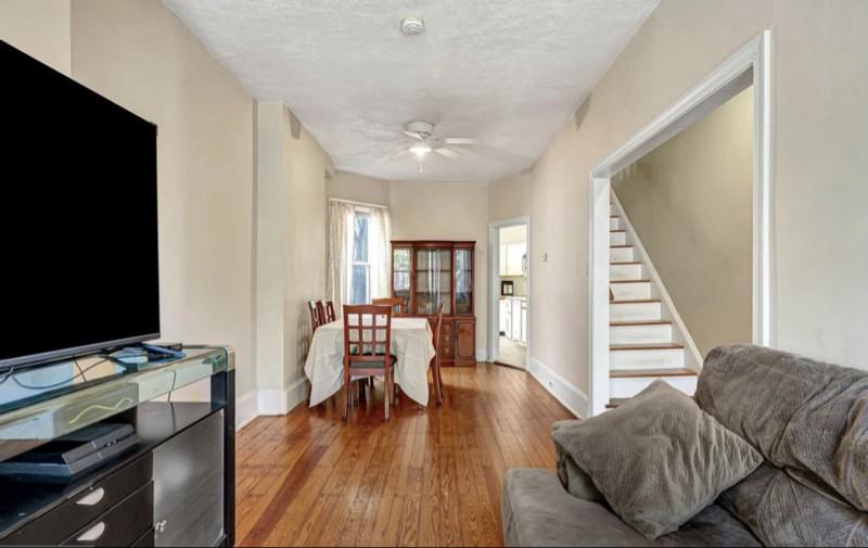 1230 Tatnall Street - Photo 3 of 20