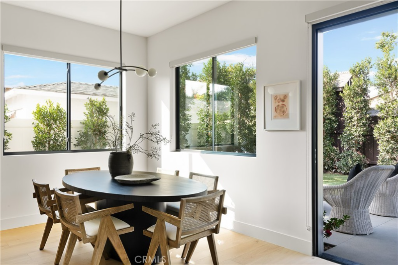 12213 Allin St - Photo 5 of 20