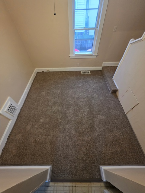412 Oak Hill Avenue #2 - Photo 4 of 18