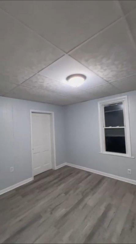 513 Fayette Street - Photo 5 of 9