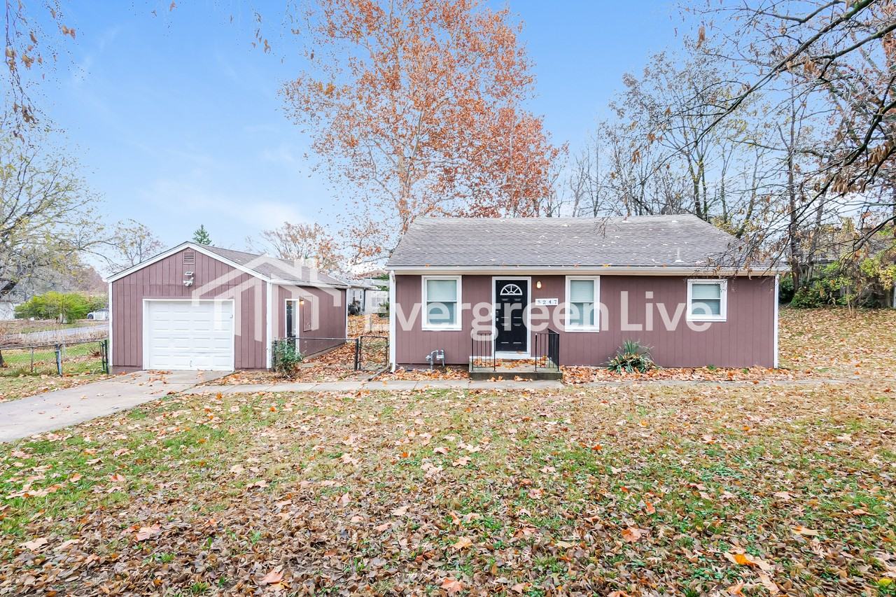 5247 Laurel Avenue - Photo 2 of 16