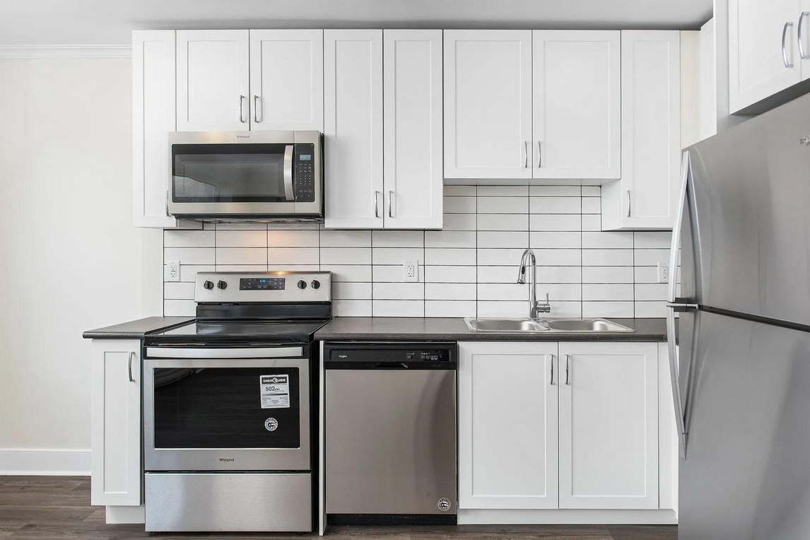 2278 Weston Rd. - Photo 3 of 25