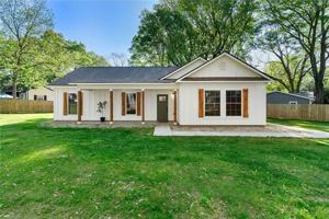 featured image of 1921 Hazelwood Drive Southeast