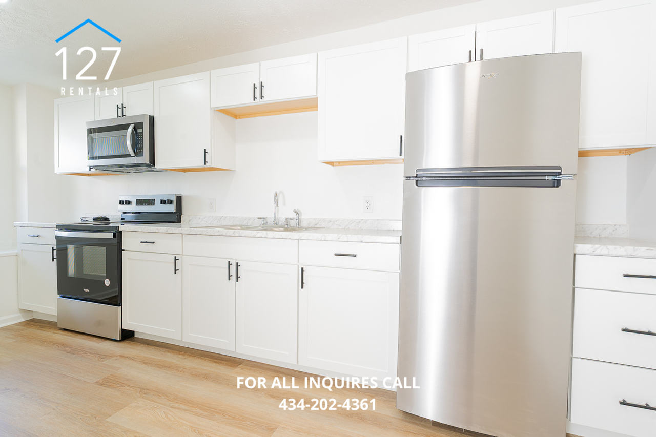 391 Main St #B - Photo 5 of 17
