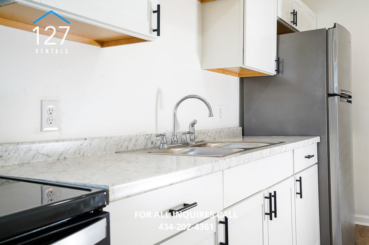 391 Main St #B - Photo 7 of 17
