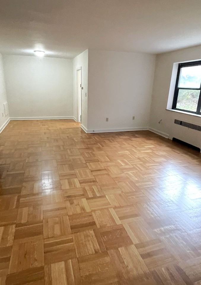 3336 Brownsville Rd - Photo 2 of 12