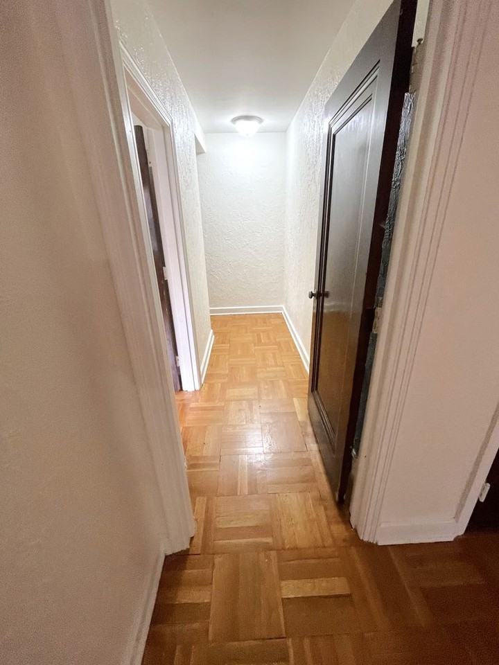 3336 Brownsville Rd - Photo 6 of 12