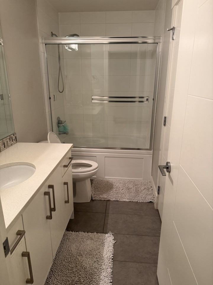 5940 184A Street - Photo 6 of 7