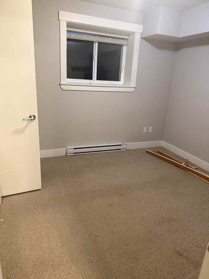 5940 184A Street - Photo 7 of 7