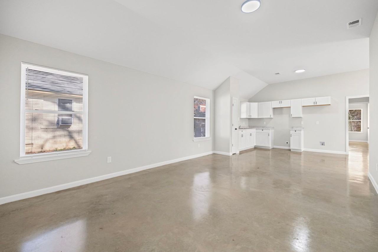 1166 Melrose Street - Photo 5 of 9