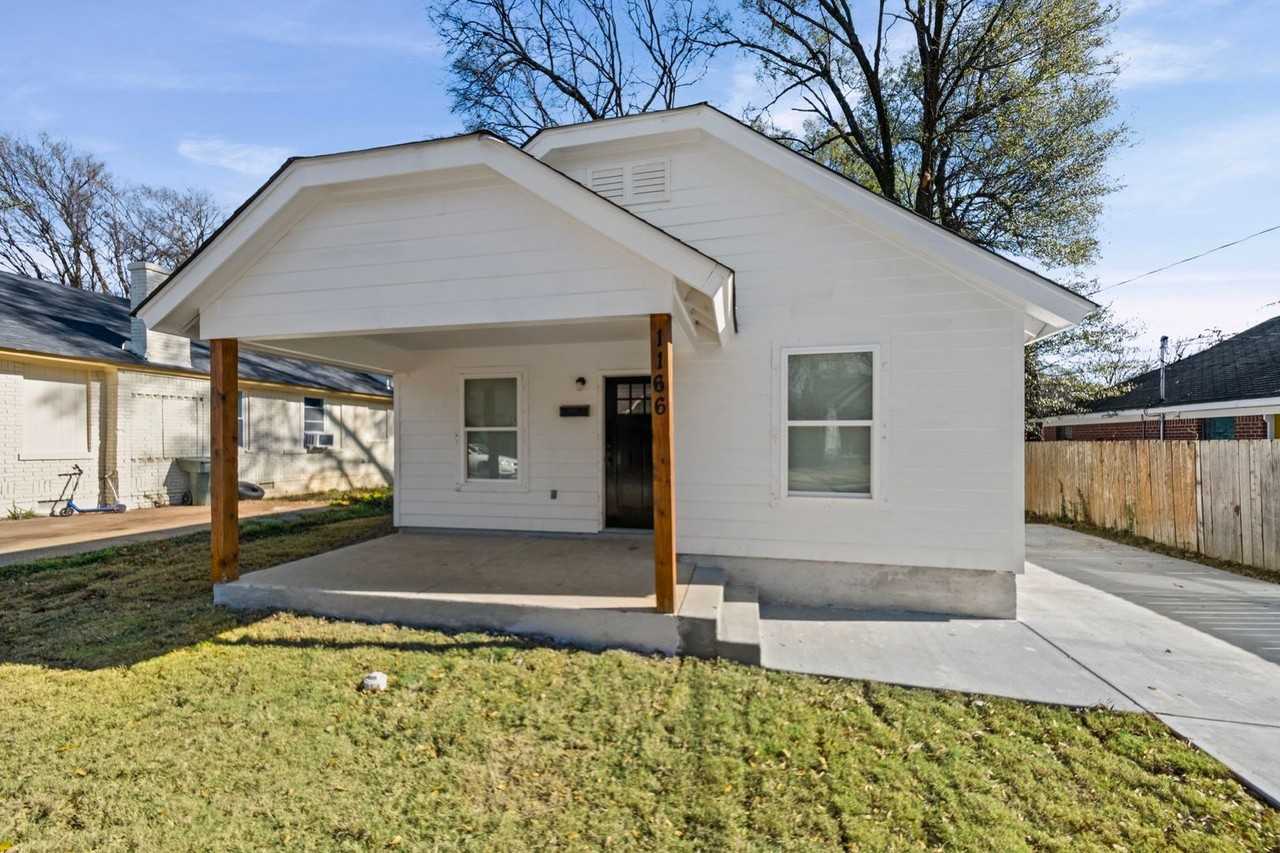 1166 Melrose Street - Photo 7 of 9