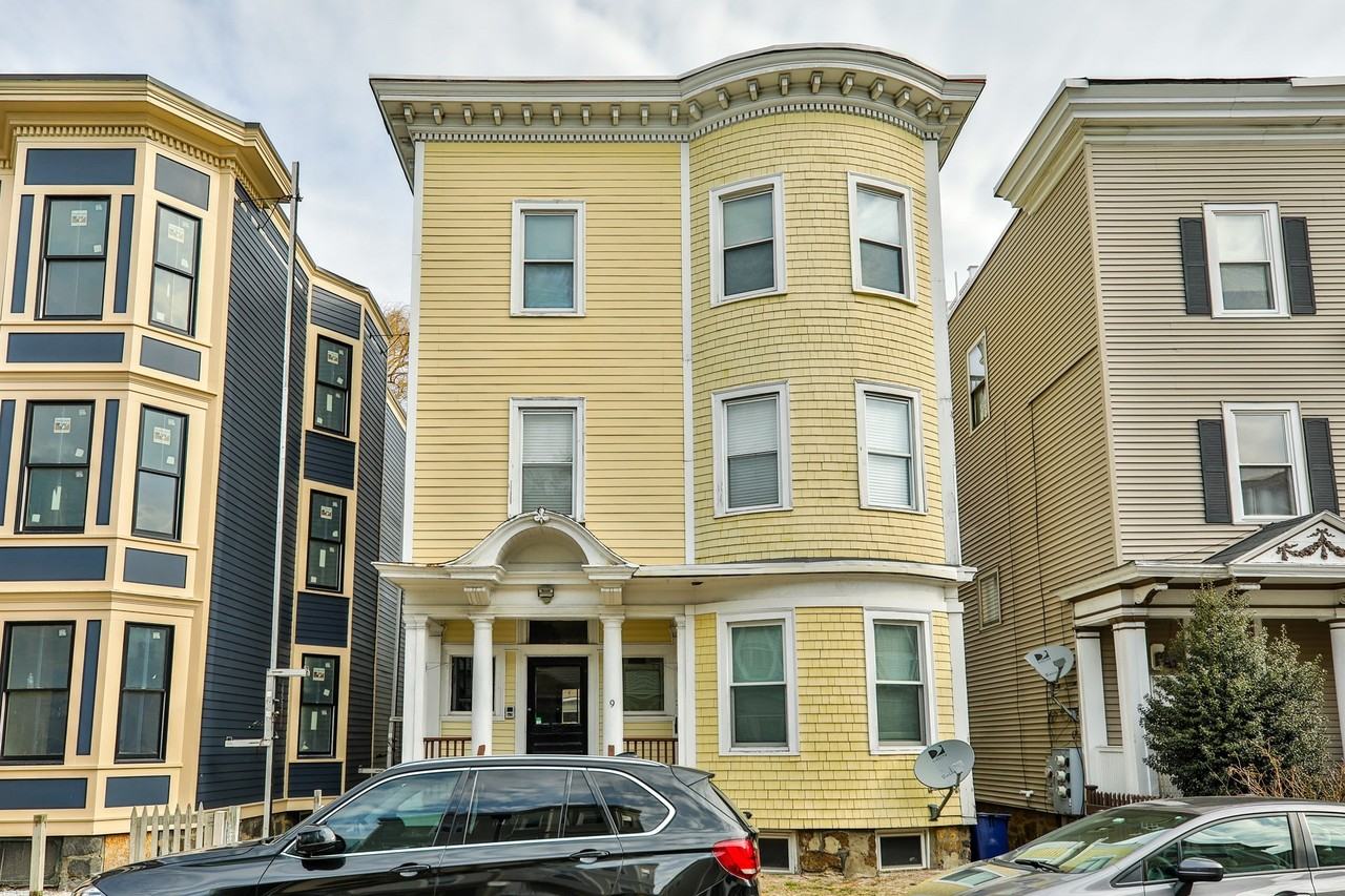 9 Bellflower St #3 - Photo 3 of 25