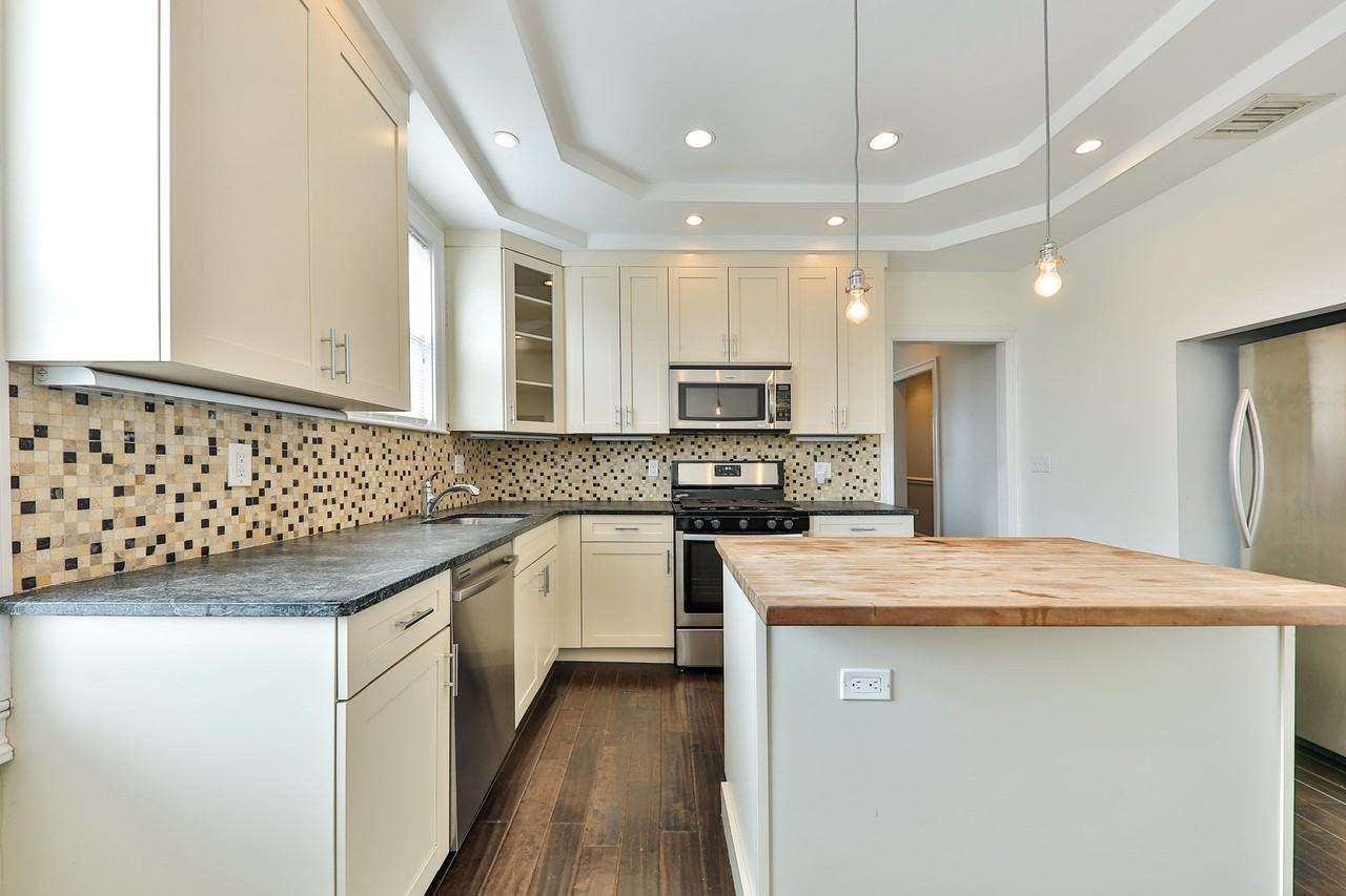 9 Bellflower St #3 - Photo 6 of 25