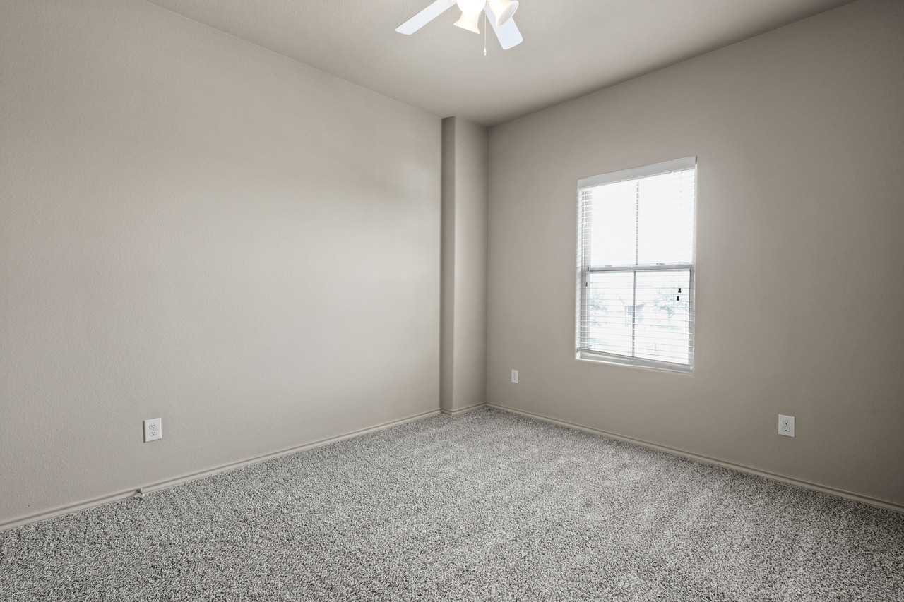 1804 Capulin Road #NA - Photo 4 of 14