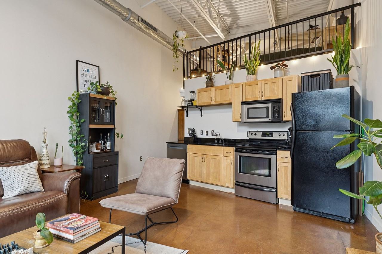 1400 Rosa L Parks Blvd #223 - Photo 3 of 17