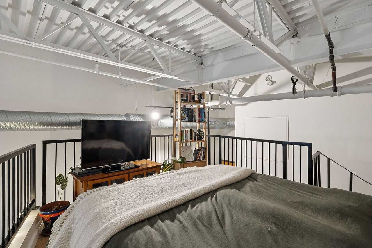 1400 Rosa L Parks Blvd #223 - Photo 6 of 17