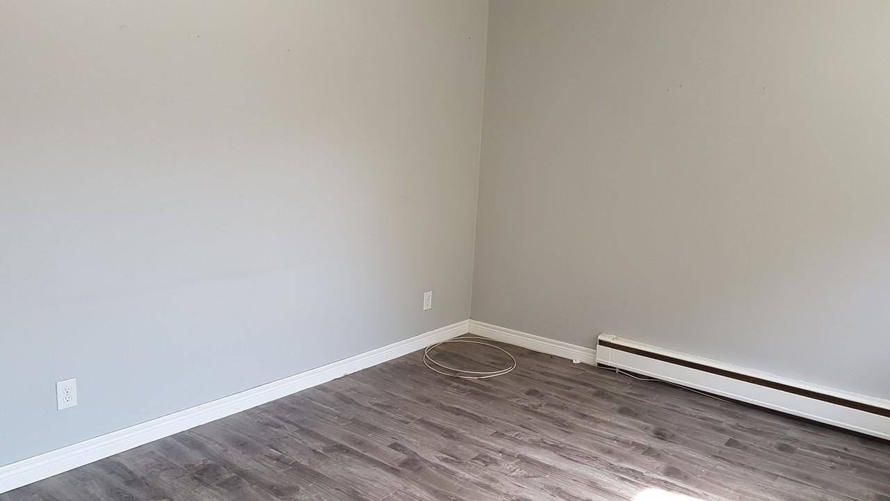 125 Sutton Street #2 - Photo 4 of 7