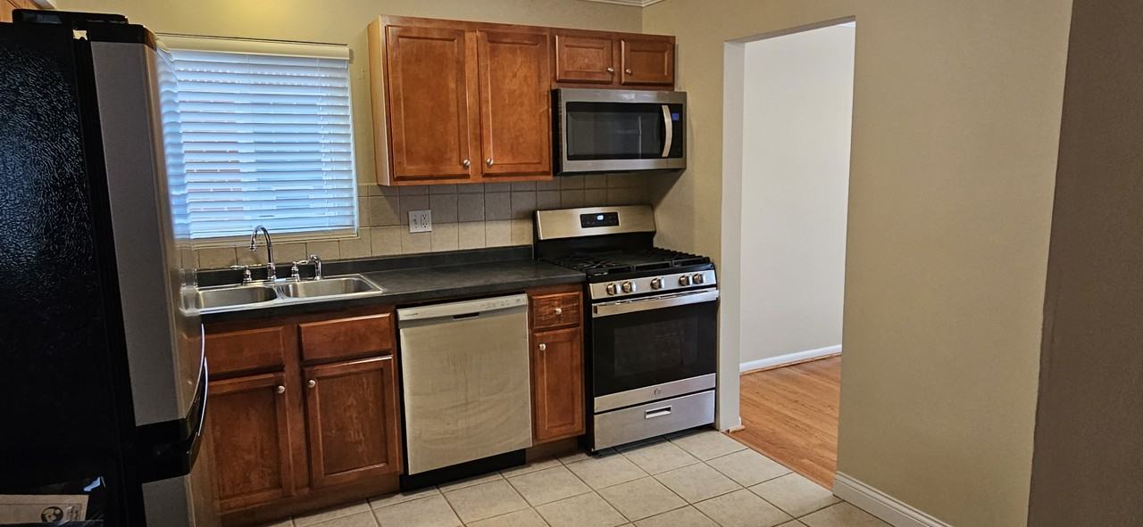 7128 Tulane Avenue #2nd - Photo 2 of 16